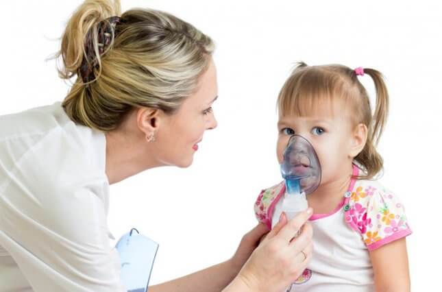 Использование ингалятора фото