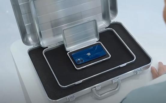 Презентация iPhone 12, iPhone 12 Mini, и iPhone 12 Pro MAX